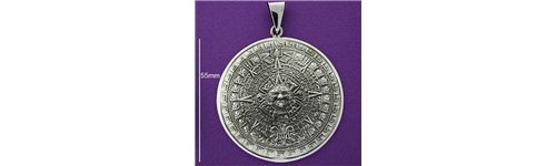 Colgante calendario azteca
