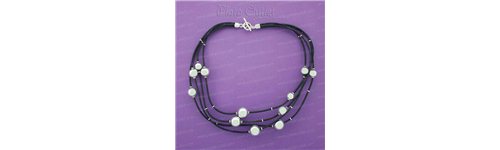 Collares piel y plata